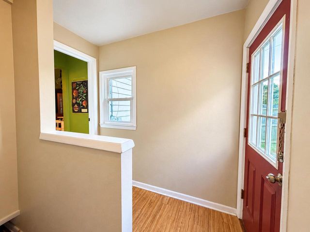 4812 W Vliet STREET, Milwaukee, WI 53208
