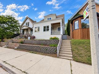 4812 W Vliet STREET, Milwaukee, WI 53208