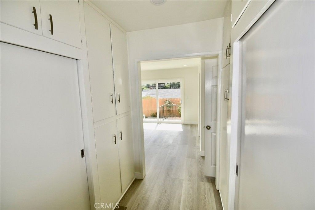 Image 11 of property listing at 20619 Toluca Avenue, Torrance, CA 90503