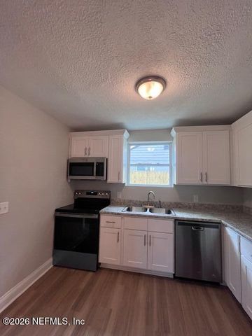 2550 WILCOX Court, Jacksonville, FL 32207