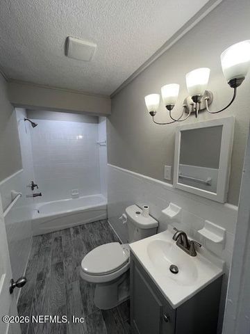 2550 WILCOX Court, Jacksonville, FL 32207