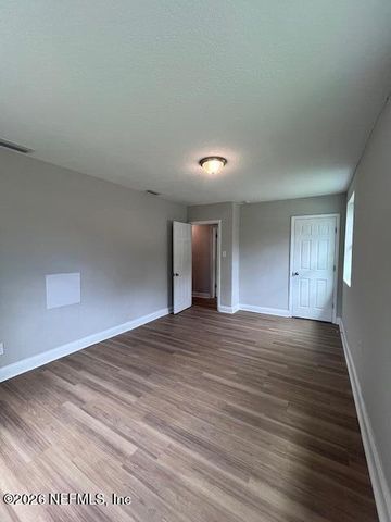 2550 WILCOX Court, Jacksonville, FL 32207