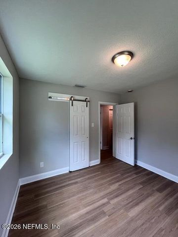 2550 WILCOX Court, Jacksonville, FL 32207