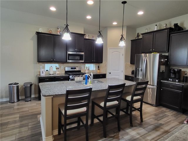 2526 Las Estrellas St, Corpus Christi, TX 78414