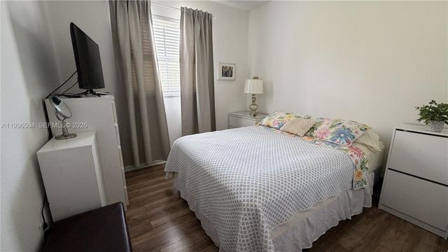 11605 NW 89th St 220, Doral, FL 33178