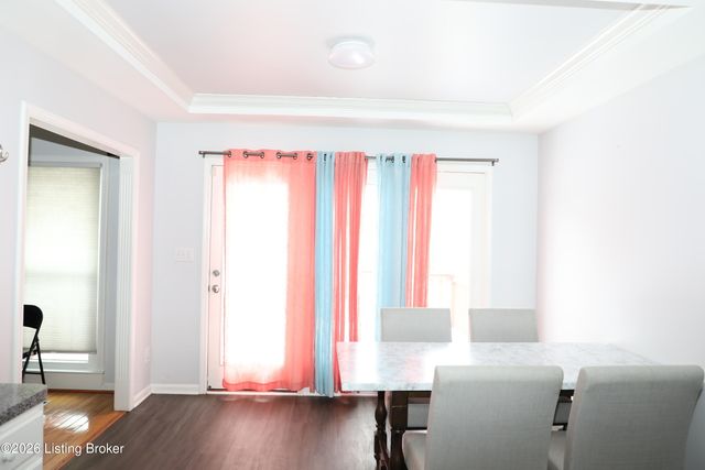 12016 Hudson View Ct, Louisville, KY 40299