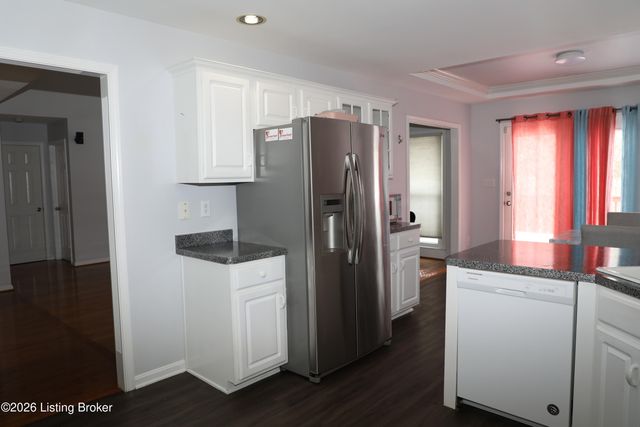 12016 Hudson View Ct, Louisville, KY 40299