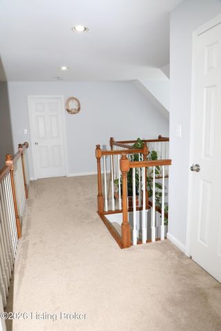 12016 Hudson View Ct, Louisville, KY 40299