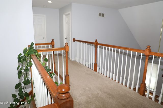 12016 Hudson View Ct, Louisville, KY 40299