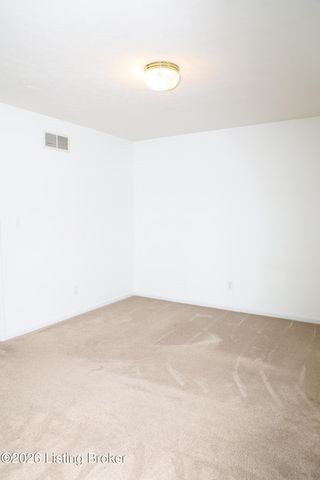 12016 Hudson View Ct, Louisville, KY 40299