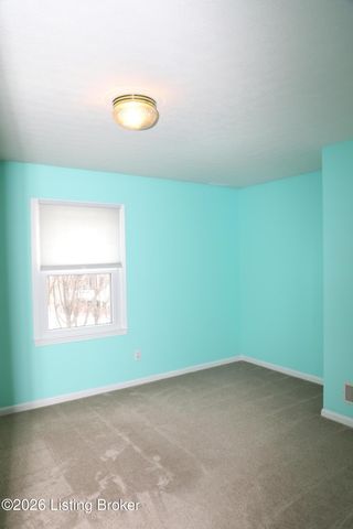 12016 Hudson View Ct, Louisville, KY 40299