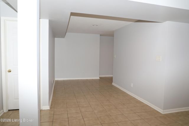 12016 Hudson View Ct, Louisville, KY 40299