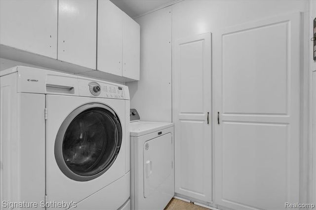 21769 Ulrich Street, Clinton Township, MI 48036