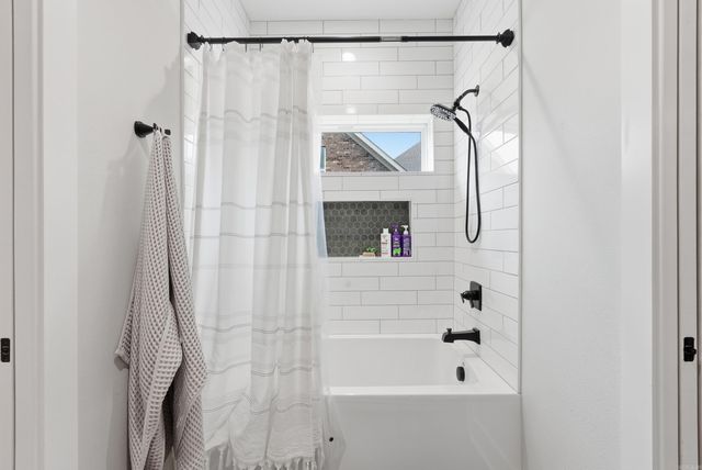 1750 Pearce Dr, Conway, AR 72034