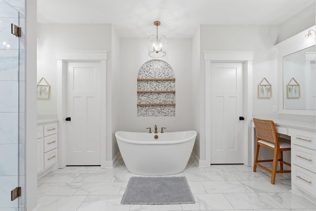 1750 Pearce Dr, Conway, AR 72034