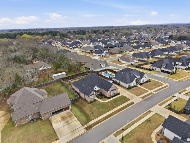 1750 Pearce Dr, Conway, AR 72034