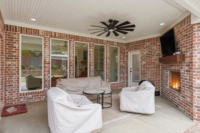 1750 Pearce Dr, Conway, AR 72034