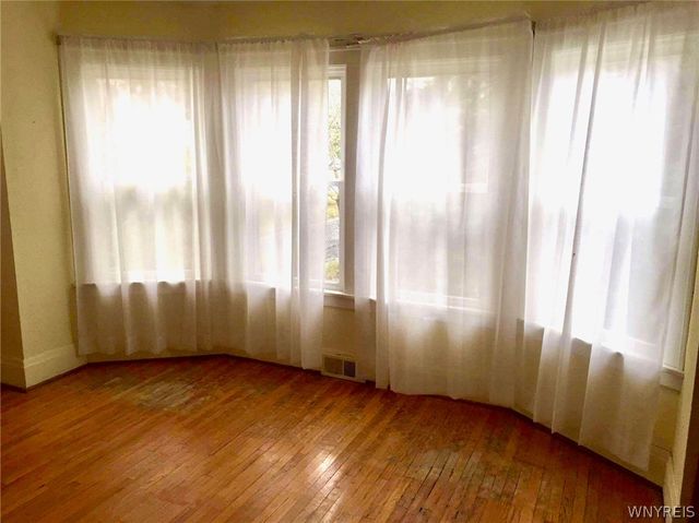 224 Ivyhurst Circle, Amherst, NY 14226