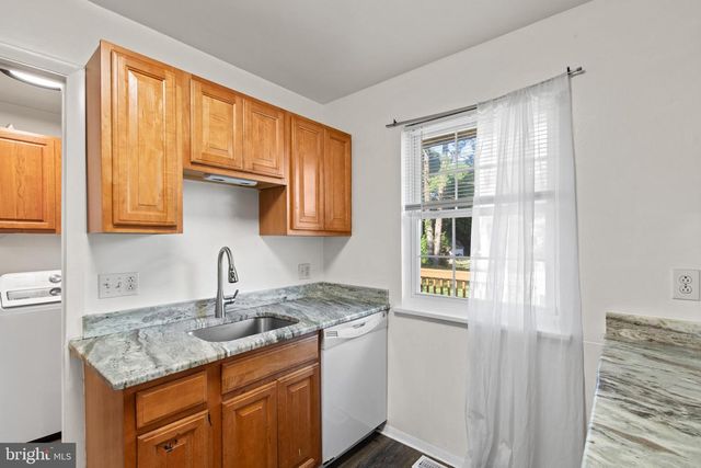 302 BROOKVIEW DR, Salisbury, MD 21804