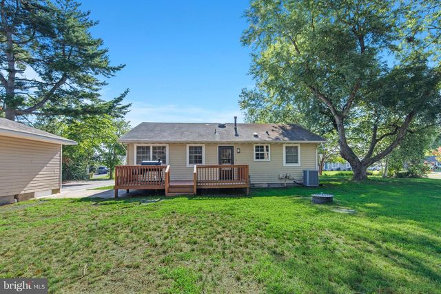 302 BROOKVIEW DR, Salisbury, MD 21804