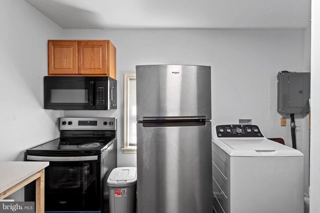 302 BROOKVIEW DR, Salisbury, MD 21804
