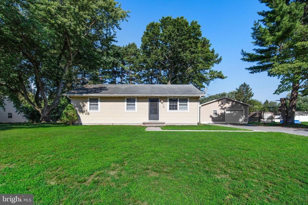 302 BROOKVIEW DR, Salisbury, MD 21804