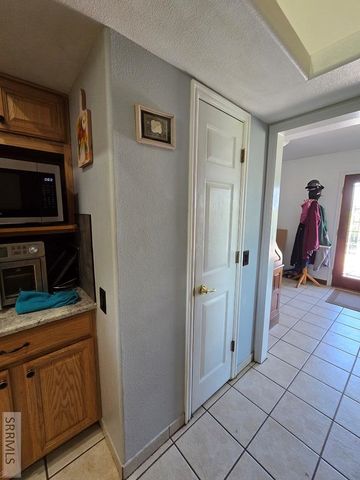 3927 E 400 N, Rigby, ID 83442
