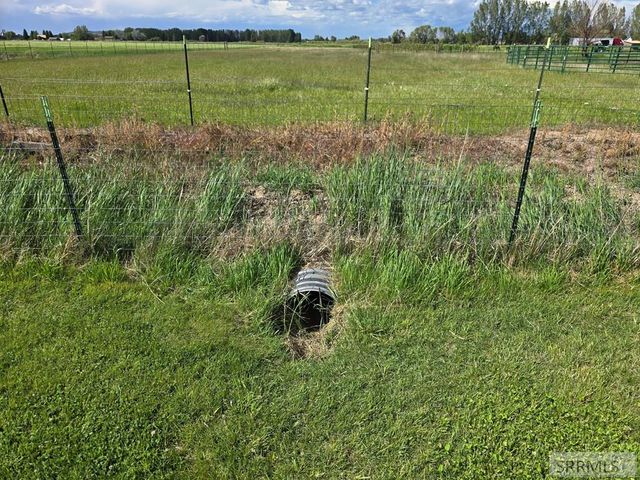 3927 E 400 N, Rigby, ID 83442