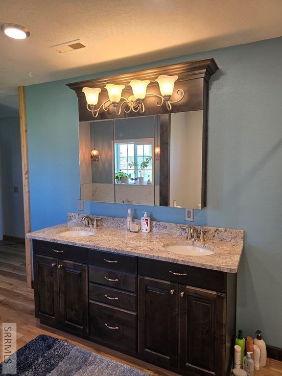 Image 11 of property listing at 3927 E 400 N, Rigby, ID 83442
