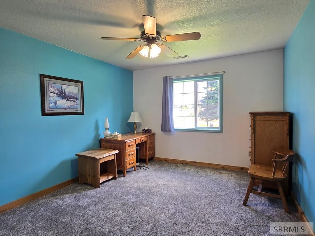 Image 21 of property listing at 3927 E 400 N, Rigby, ID 83442