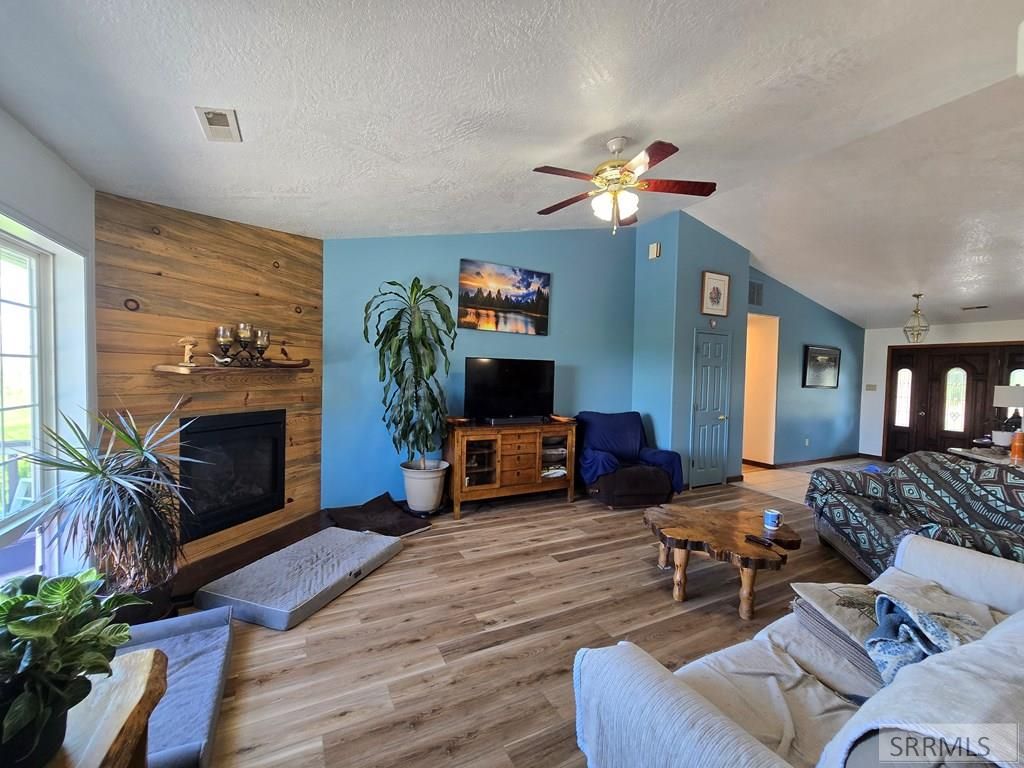 Image 26 of property listing at 3927 E 400 N, Rigby, ID 83442