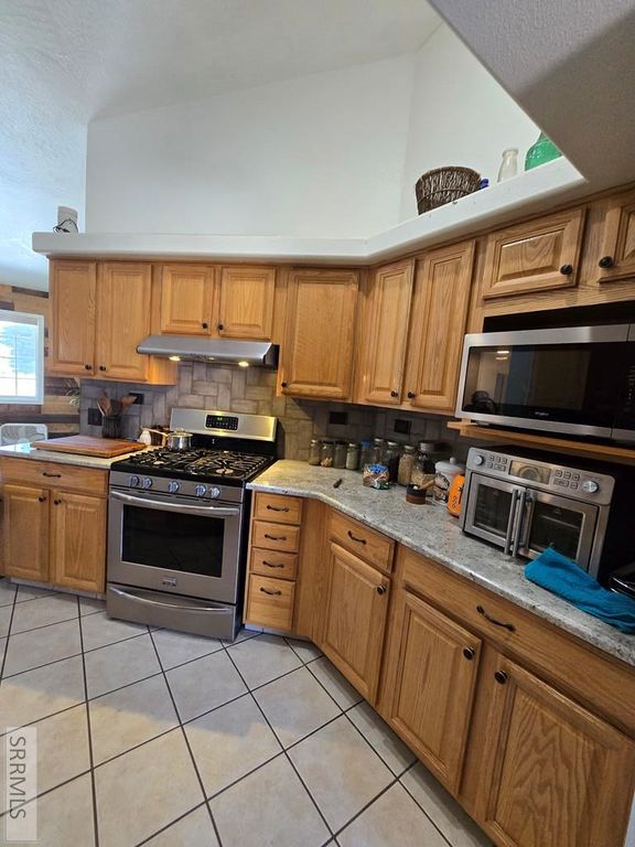 Image 33 of property listing at 3927 E 400 N, Rigby, ID 83442