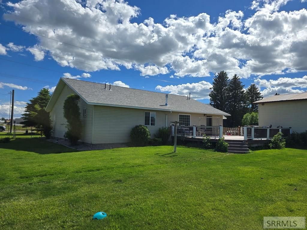 Image 42 of property listing at 3927 E 400 N, Rigby, ID 83442