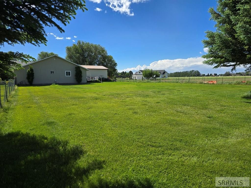 Image 46 of property listing at 3927 E 400 N, Rigby, ID 83442