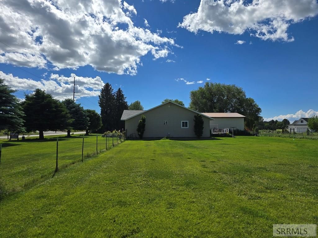 Image 47 of property listing at 3927 E 400 N, Rigby, ID 83442