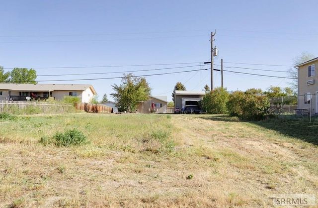 752 Cleveland Street, Idaho Falls, ID 83401