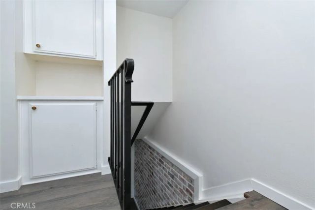 28159 Robin Ave, Saugus, CA 91350