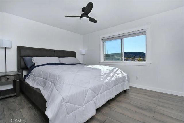 28159 Robin Ave, Saugus, CA 91350