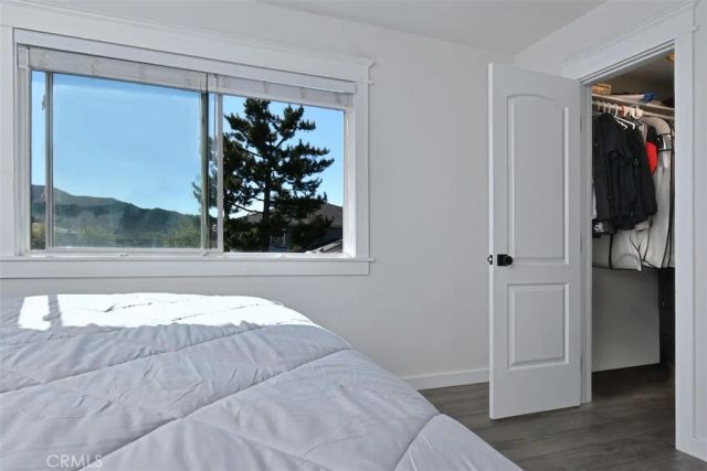 28159 Robin Ave, Saugus, CA 91350