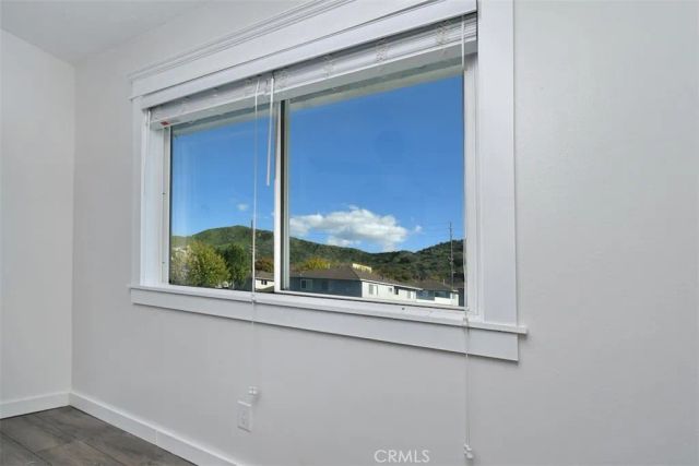 28159 Robin Ave, Saugus, CA 91350