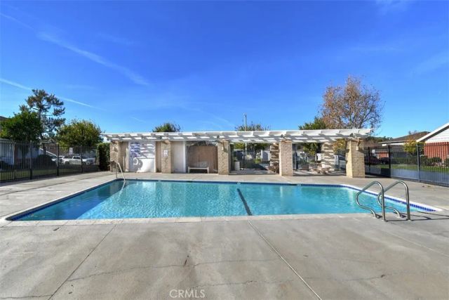 28159 Robin Ave, Saugus, CA 91350