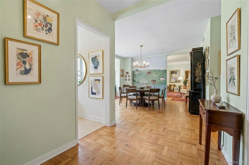 72 Pondfield Road W 4C, Bronxville, NY 10708 — photo 3