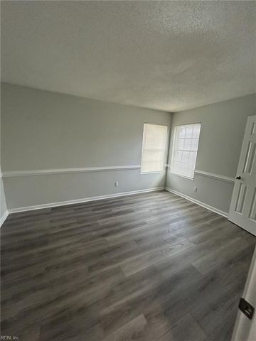 1424 Becks CT, Virginia Beach, VA 23464