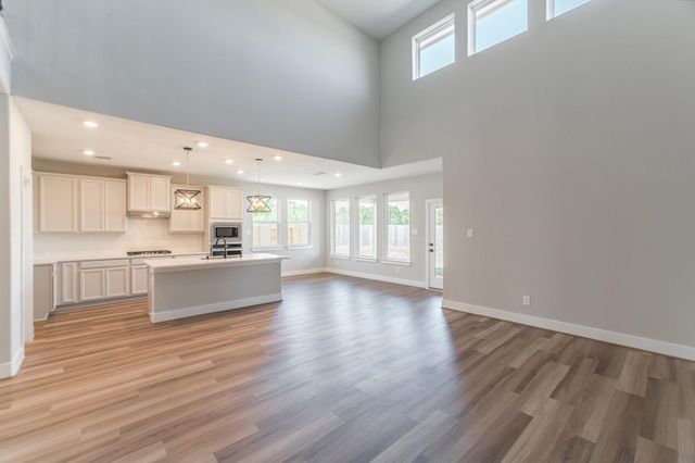 2016 Woodland Park Court, Conroe, TX 77384