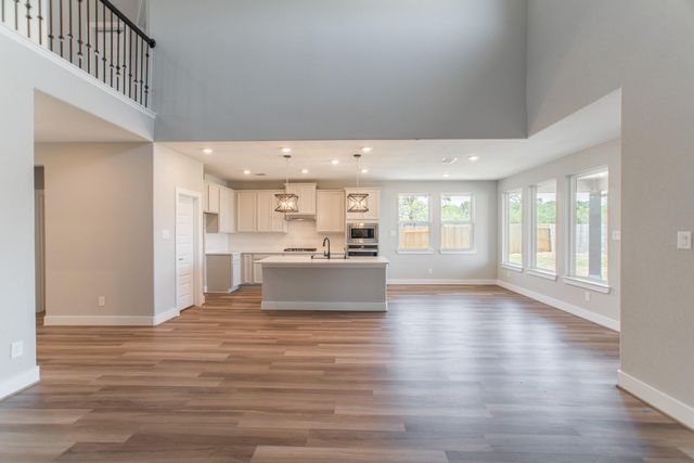 2016 Woodland Park Court, Conroe, TX 77384