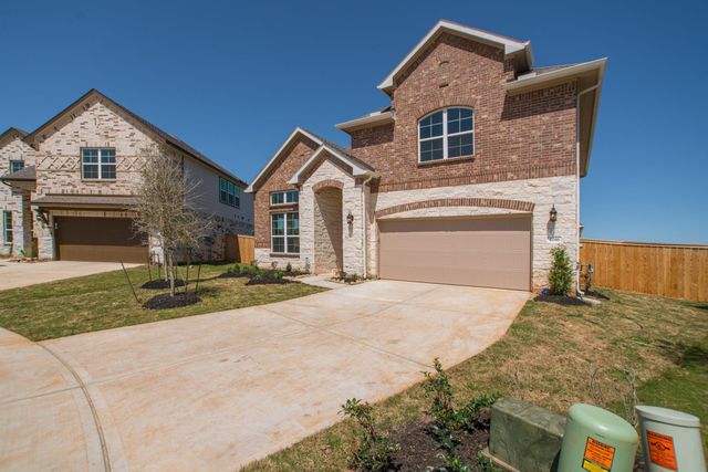 2016 Woodland Park Court, Conroe, TX 77384