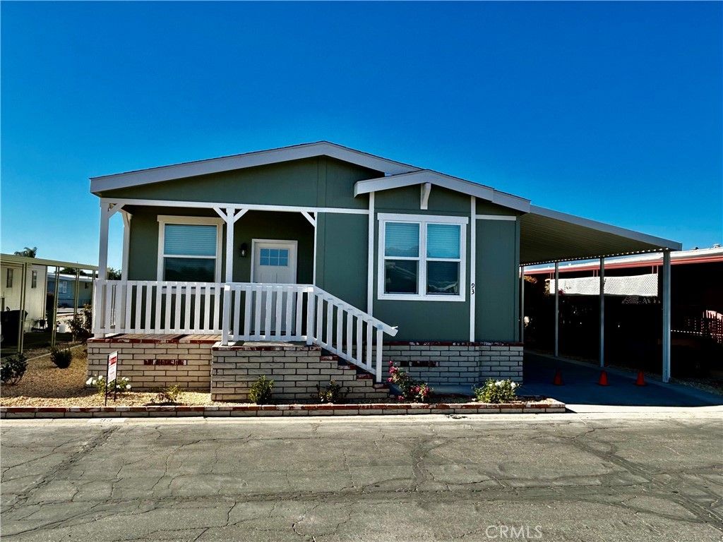 2205 W Acacia Ave 93, Hemet, CA 92545