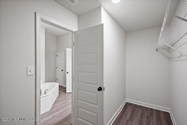 13866 Jack Thomas Boulevard, Olive Branch, MS 38654