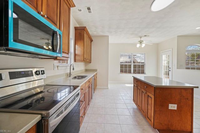 5500 Chisman CT, Virginia Beach, VA 23464