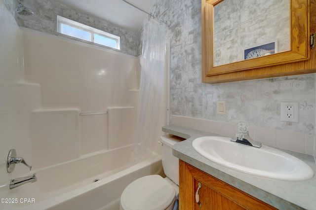 1219 Thomas Drive 234, Panama City, FL 32408